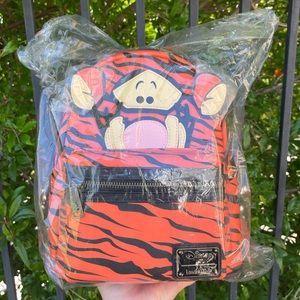 🧡 BNWT Loungefly Tigger Backpack